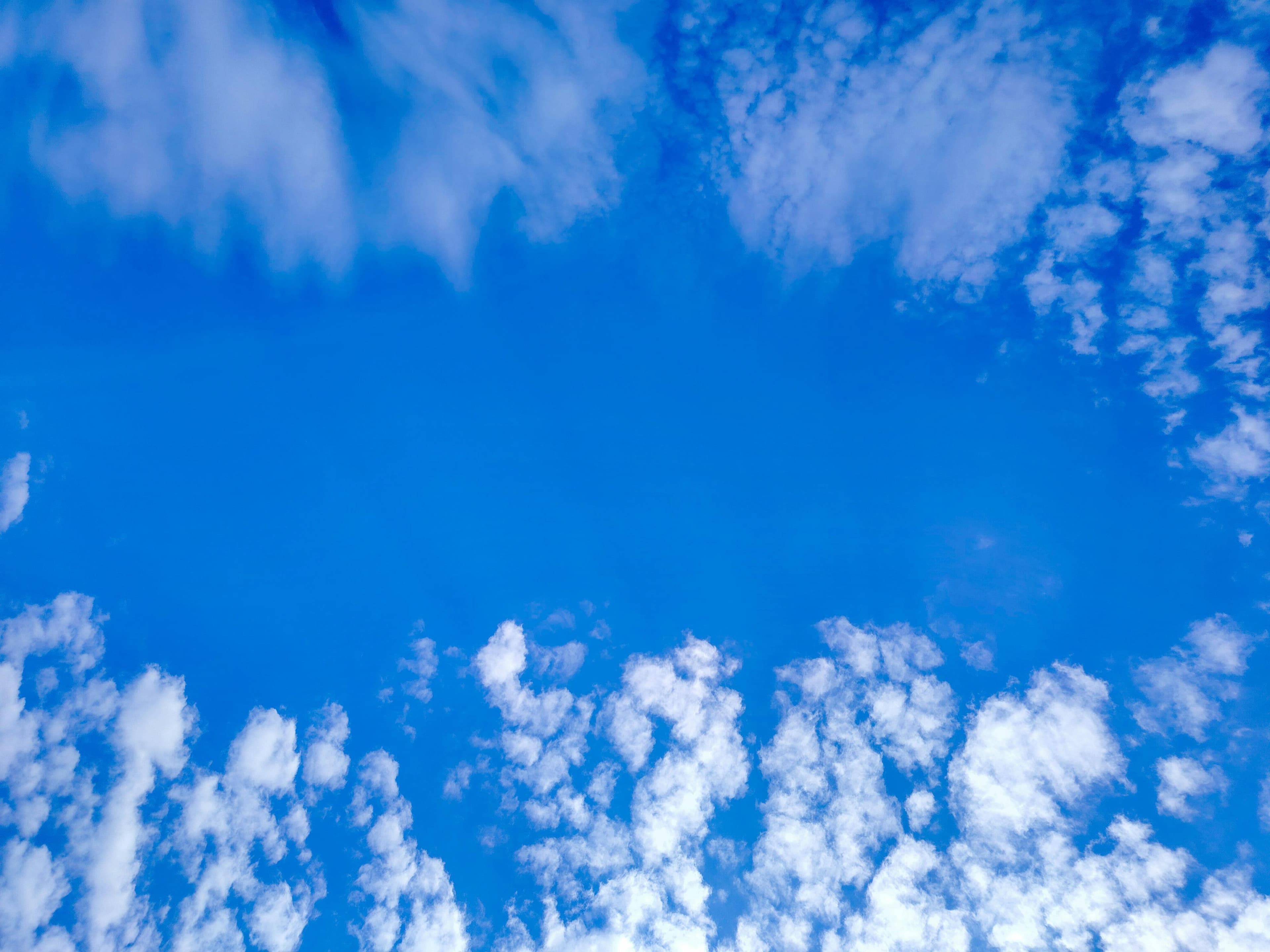 Vivid blue sky with white clouds — the clean air vision for Uttar Pradesh