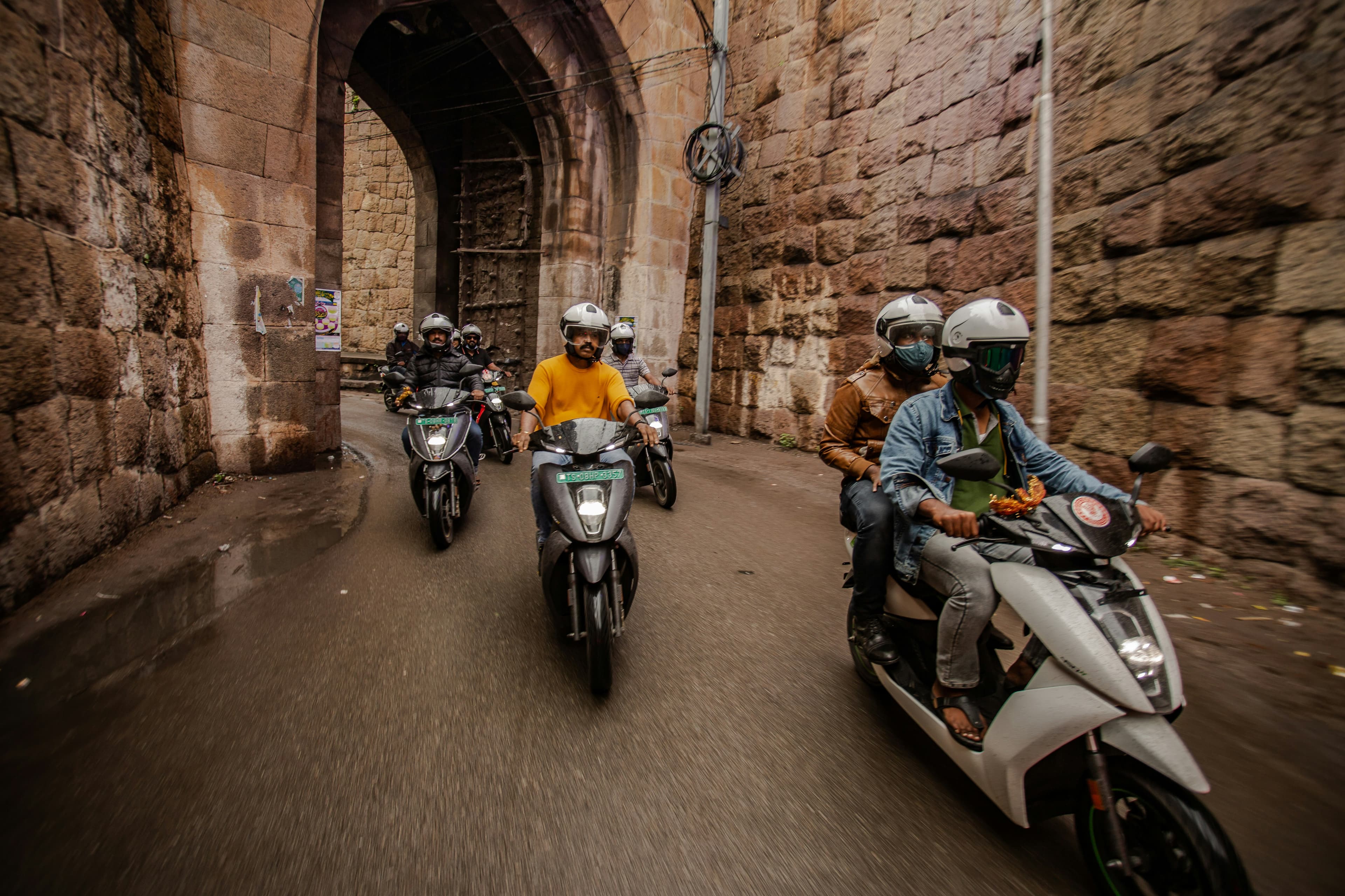 Urban Commuters & Citizens